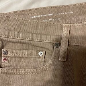 AG Ex-Boyfriend Short in Mid-Rise Bermuda - Taupe